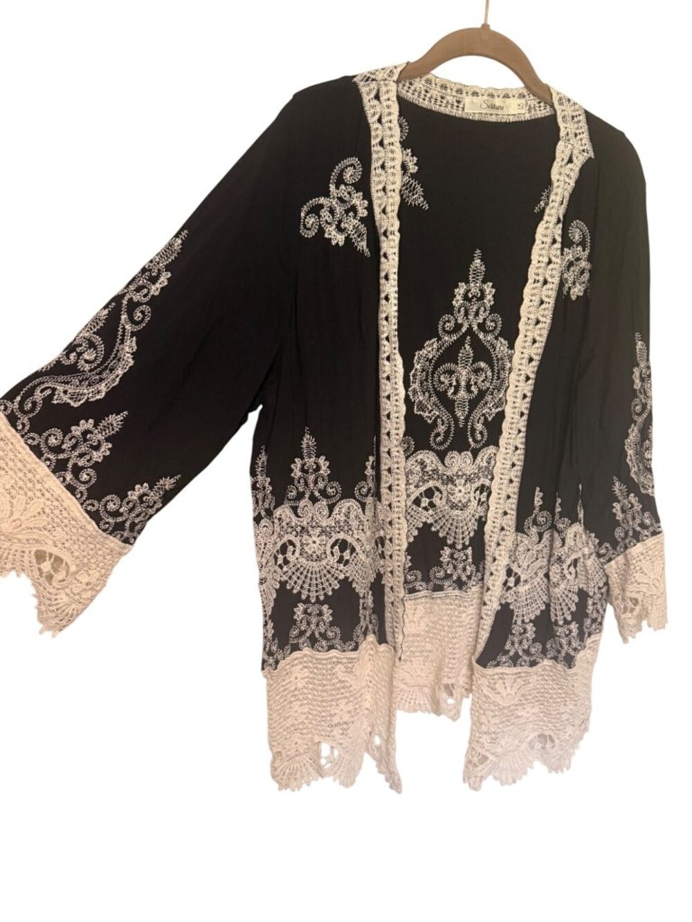 Solitaire Cover Up Black with Cream Embroidery Kimono Beach Size 1X